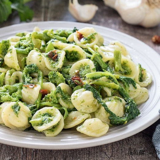 Orecchiette mit Rübenspitzen