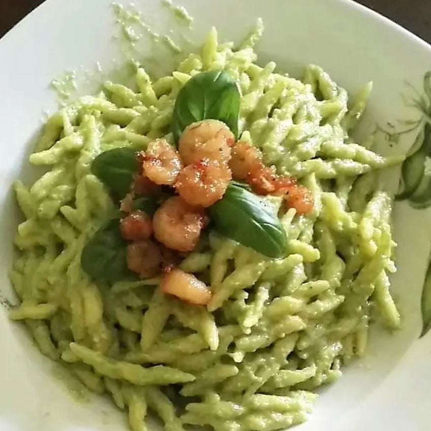 Strozzapreti homemade pesto and prawns